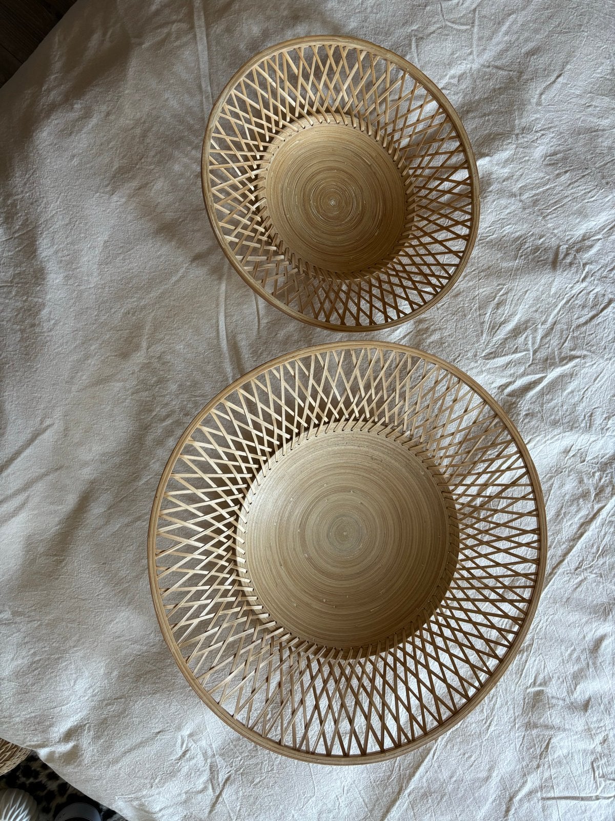 Set van 2 IKEA viktigt Schalen - Decoratief en Praktisch, Huis en Inrichting, Ophalen