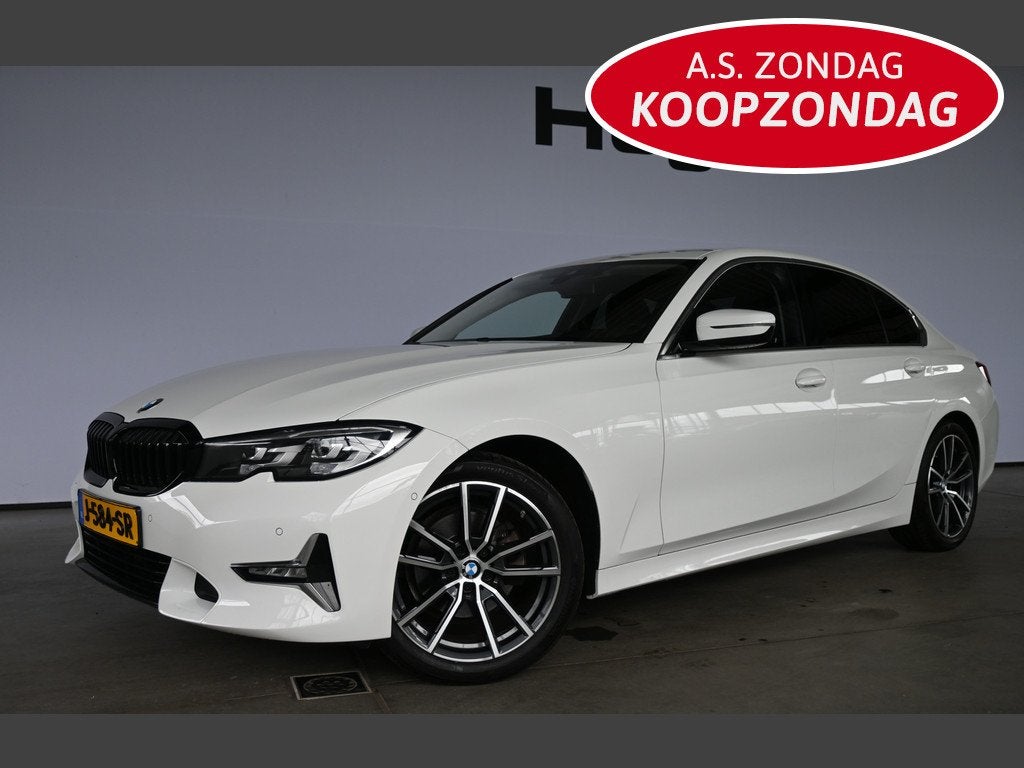 BMW 3-serie 320i High Executive Automaat Navigatie LED Carpl, Auto's, 1998 cc, Achterwielaandrijving, Gebruikt, 4 cilinders