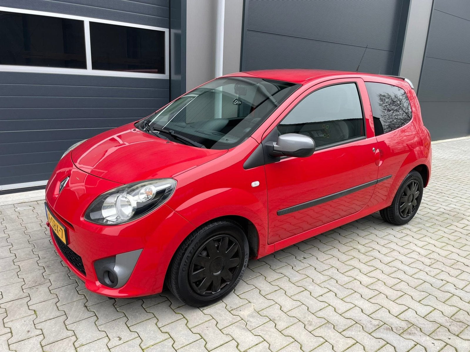 Renault Twingo 1.2 16V Collection 2011 Rood, 839 kg, 74 pk, 4 cilinders, 4 stoelen