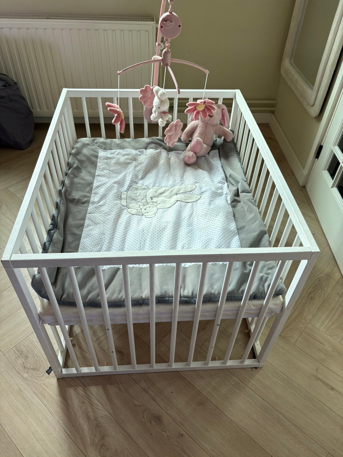 Baby box, Ophalen, Gebruikt, Rechthoekig, In hoogte verstelbaar
