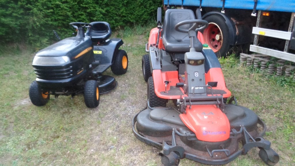 wegens inruil 2x zitmaaier met iets werk  21 pk husqvarna, Ophalen, Gebruikt, Partner, Versnellingen