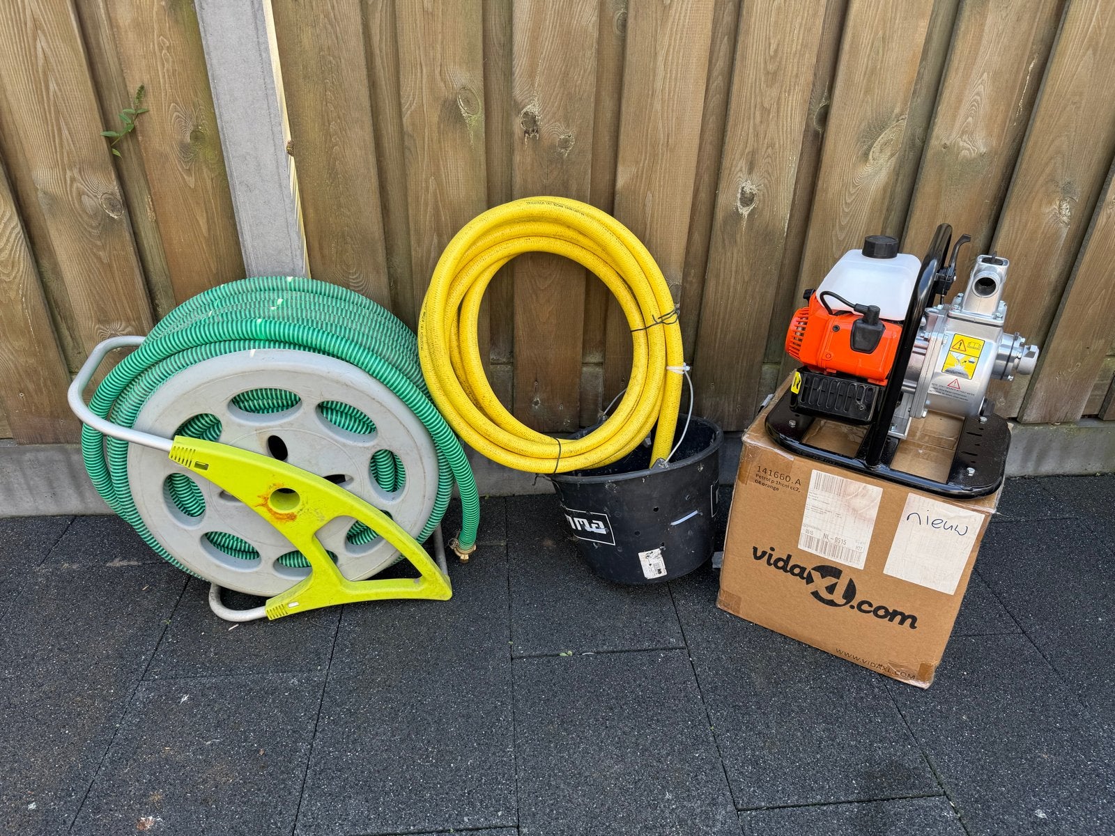 Nieuw VidaXL Benzine Waterpomp 2-takt met 40m slang en korf, Tuin en Terras, Ophalen, Nieuw, Overige typen