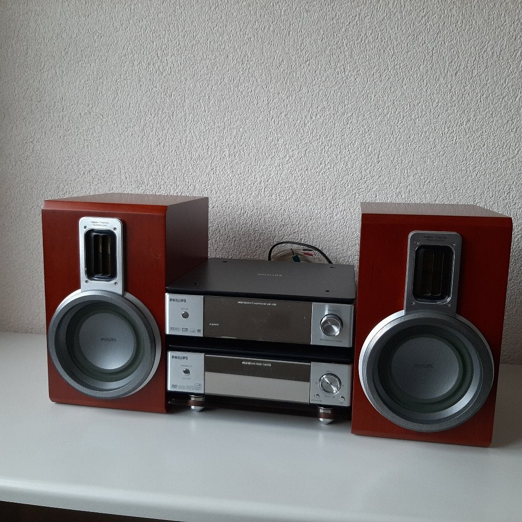 radio cd speler, Audio, Tv en Foto, Radio's, Ophalen of Verzenden, Zo goed als nieuw, Overige typen, Met cd-speler