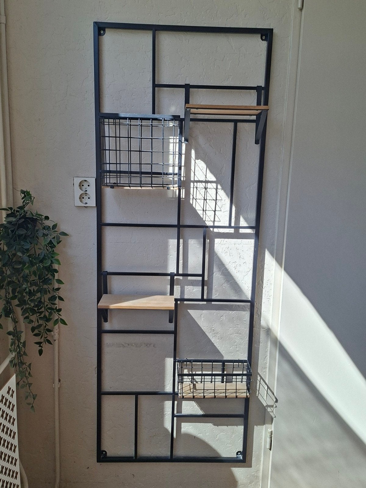 Industrieel wandrek met planken en mandjes (150x55 cm), Ophalen