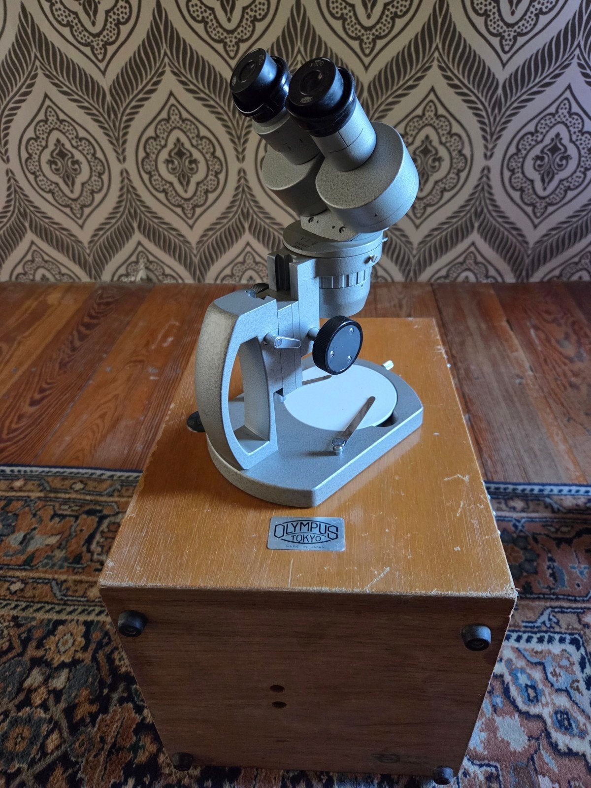 Olympus VT II Stereo Microscoop met lamp en houten kist, Ophalen of Verzenden