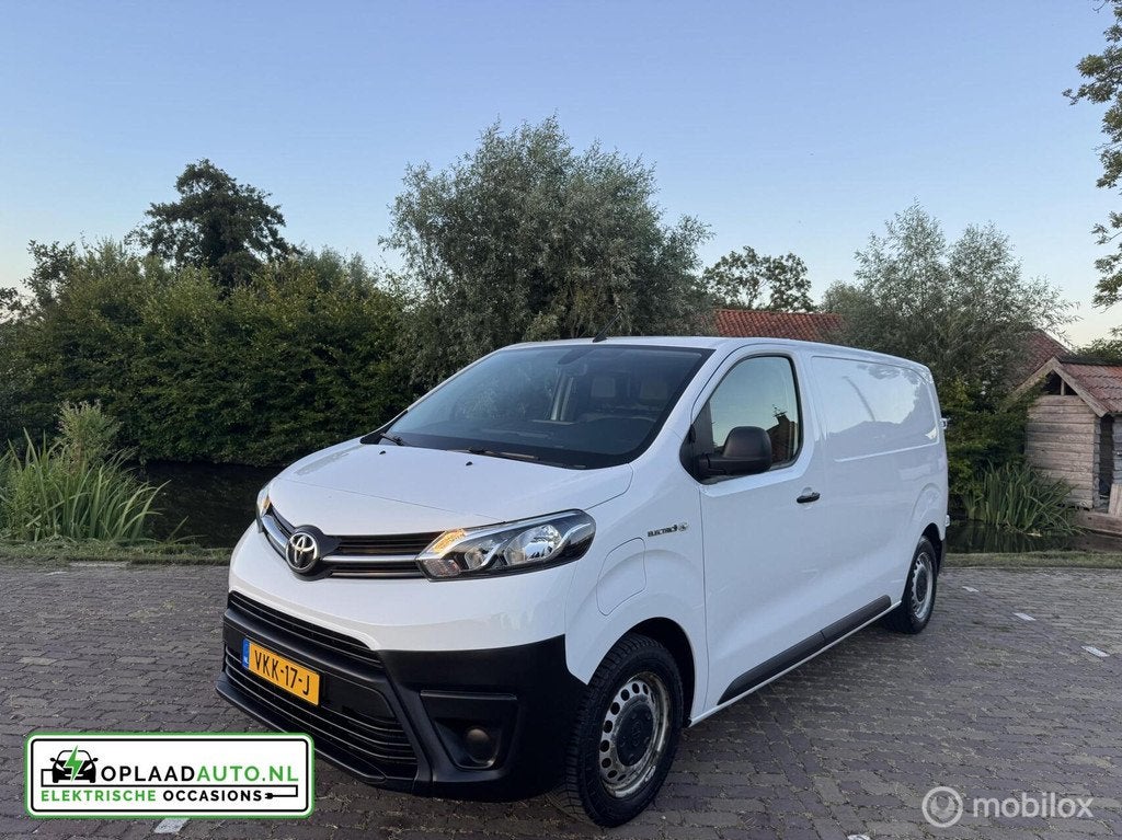 Toyota PROACE Electric Worker Extra Range 75Kwh | Trekhaak, Auto's, Bestelauto's, Automaat, 136 pk, Gebruikt, Wit