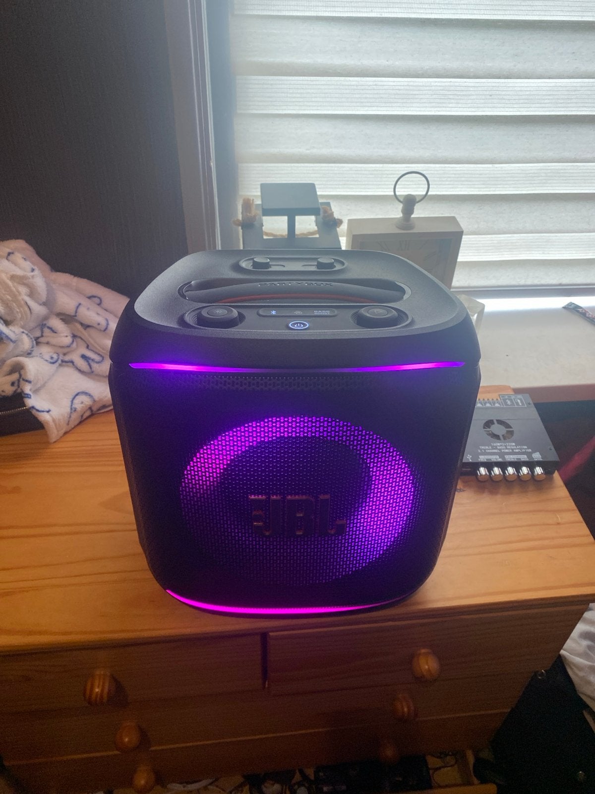 JBL PartyBox Encore 2 met microfoon