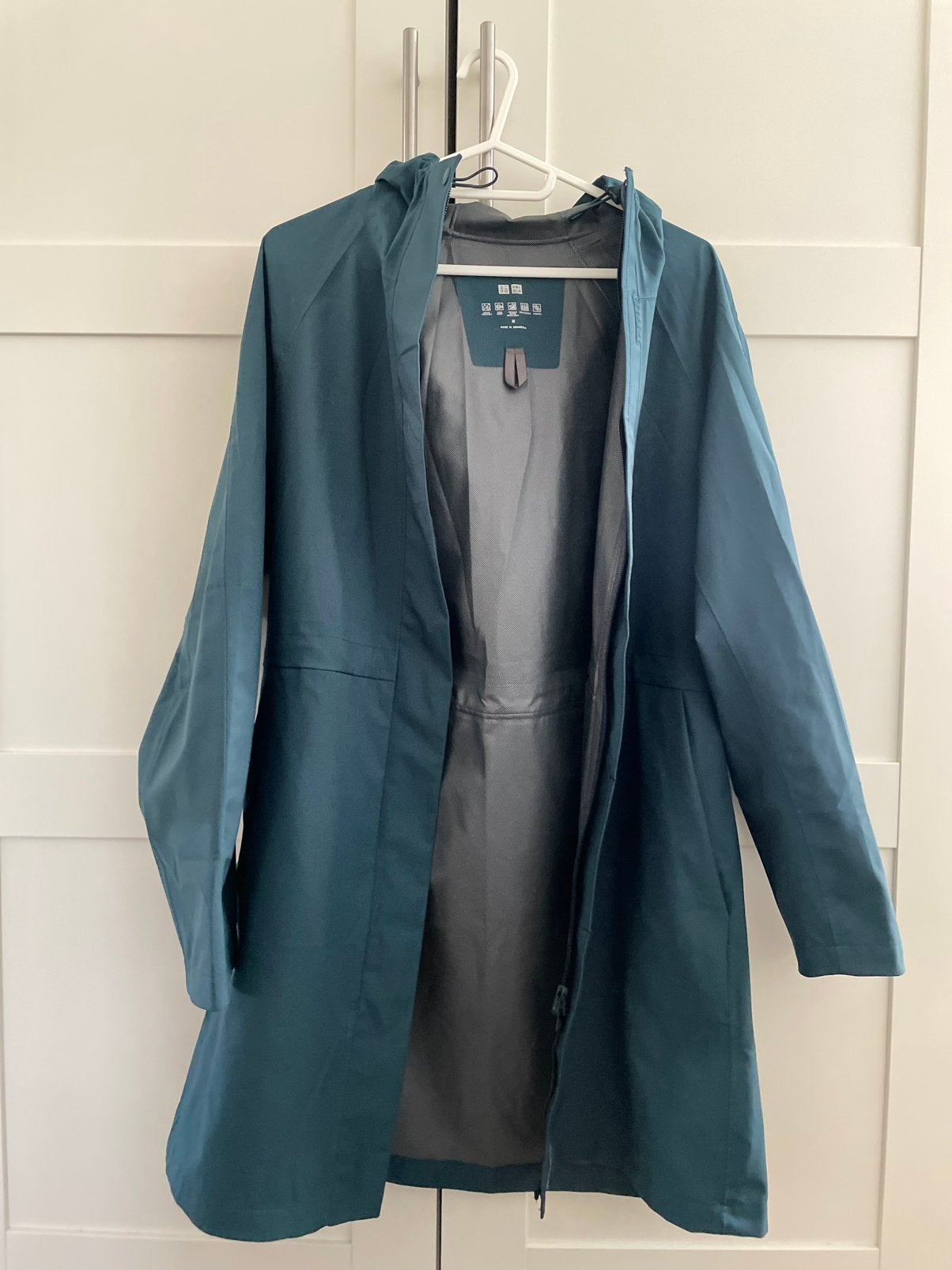 Uniqlo turquoise raincoat, Kleding | Dames, Grote Maten, Ophalen of Verzenden, Zo goed als nieuw, Blauw