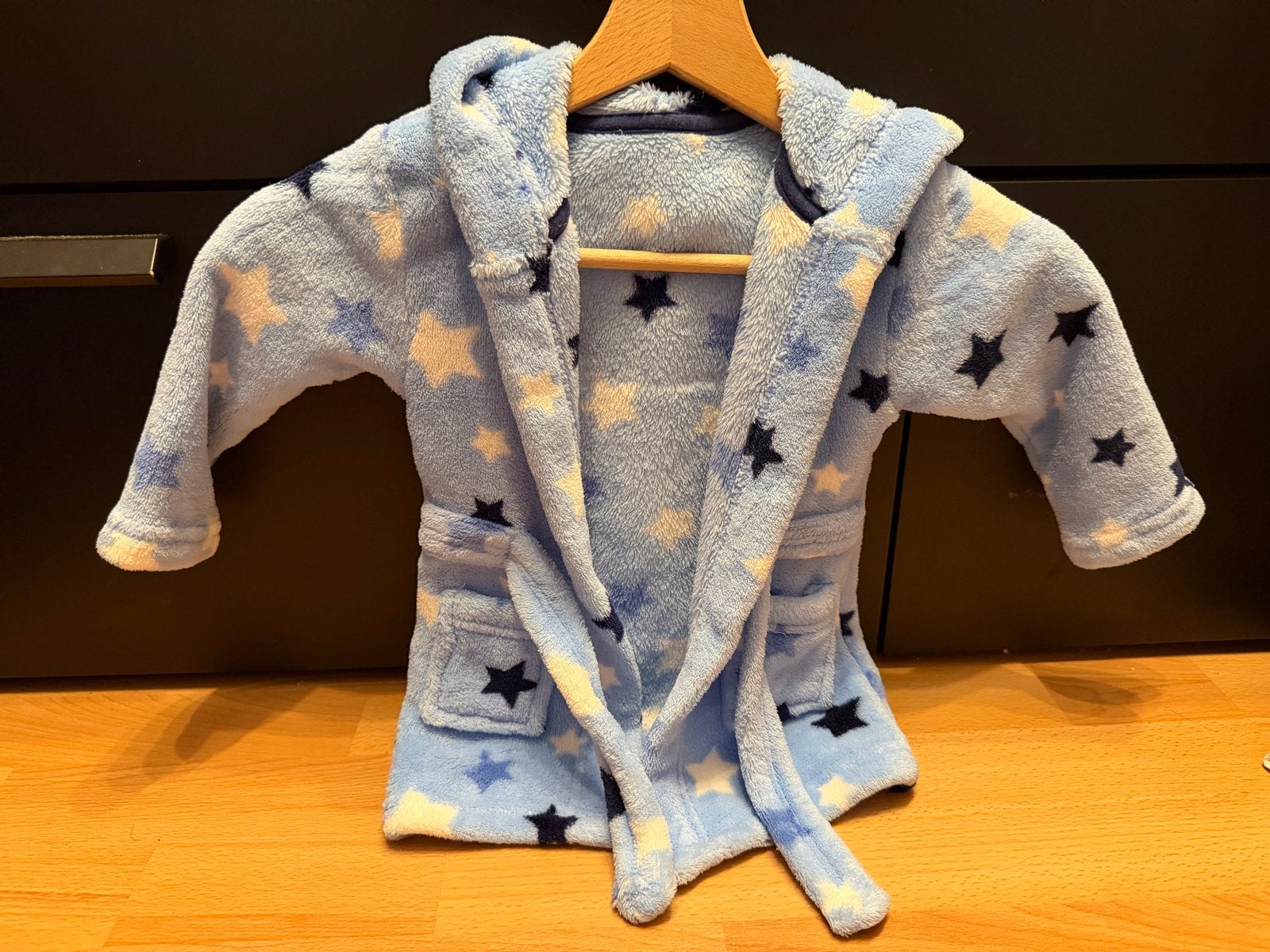 Blauwe badjas met sterren  Maat 80, Ophalen of Verzenden, Gebruikt, Jongetje of Meisje, Nacht- of Onderkleding