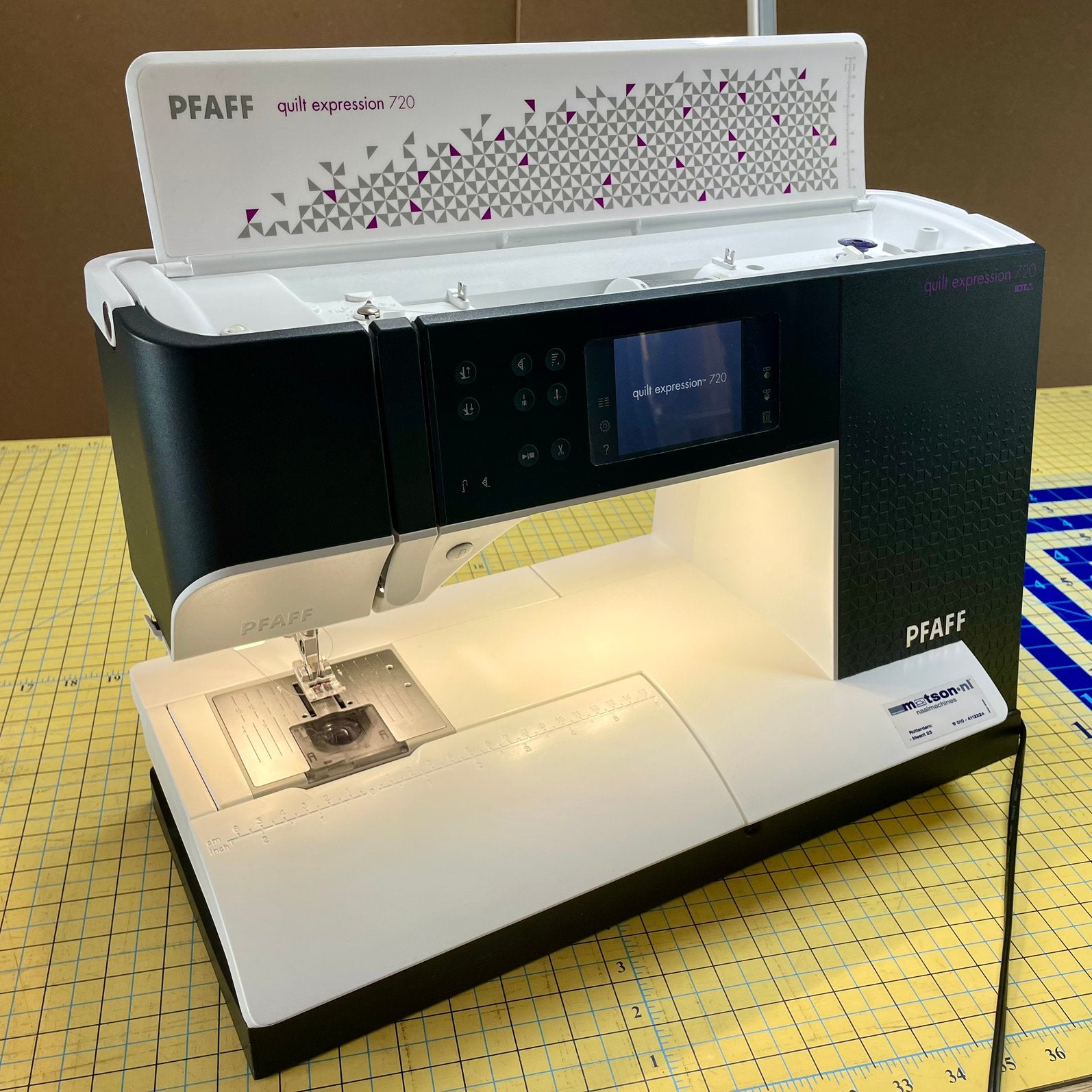 Pfaff quilt expression 720 – met IDT en veel accessoires, Hobby en Vrije tijd, Naaimachines en Toebehoren, Ophalen of Verzenden
