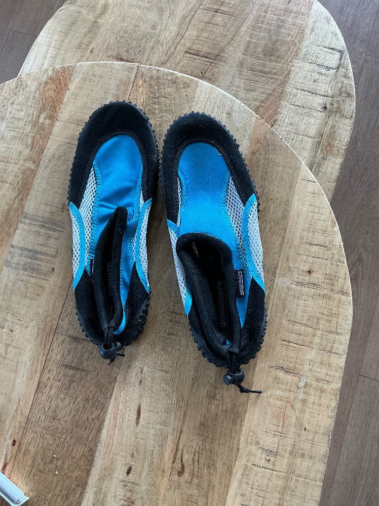 Waterschoenen, Watersport en Boten, Ophalen of Verzenden, Zo goed als nieuw, Heer, Zeil- of Surfschoenen