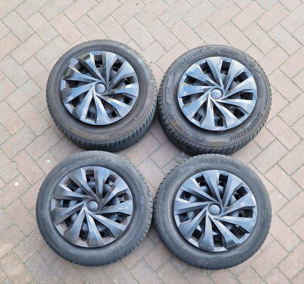 VW Polo 15 inch velgen met A-merk banden 185/65R15, Ophalen, Gebruikt