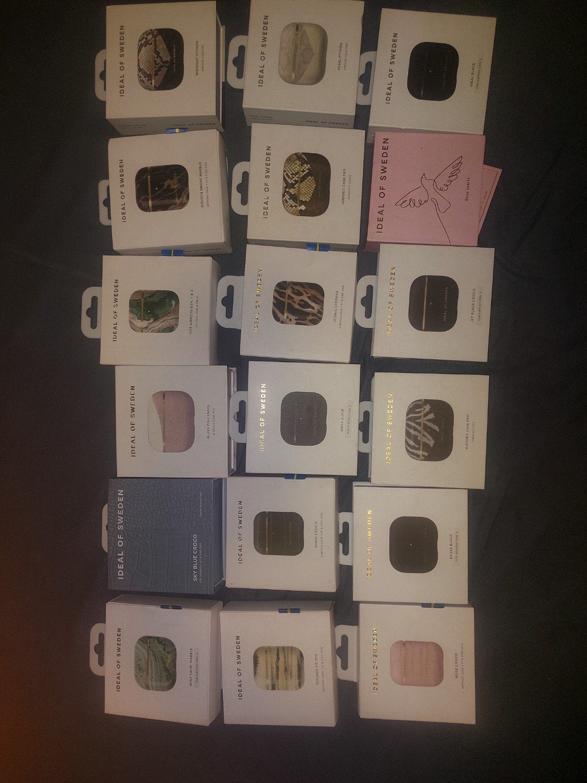 Partij Ideal of Sweden Airpods Cases (18 stuks), Telecommunicatie, Ophalen of Verzenden, Nieuw, Bescherming, Apple