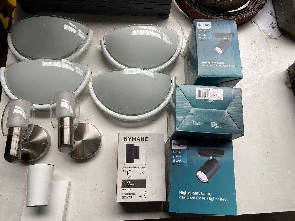 Ikea Nymane spotlight nieuw, witte spot, 2 rvs wandlampen, Gebruikt, Wandlamp, E27 (groot), Ophalen of Verzenden