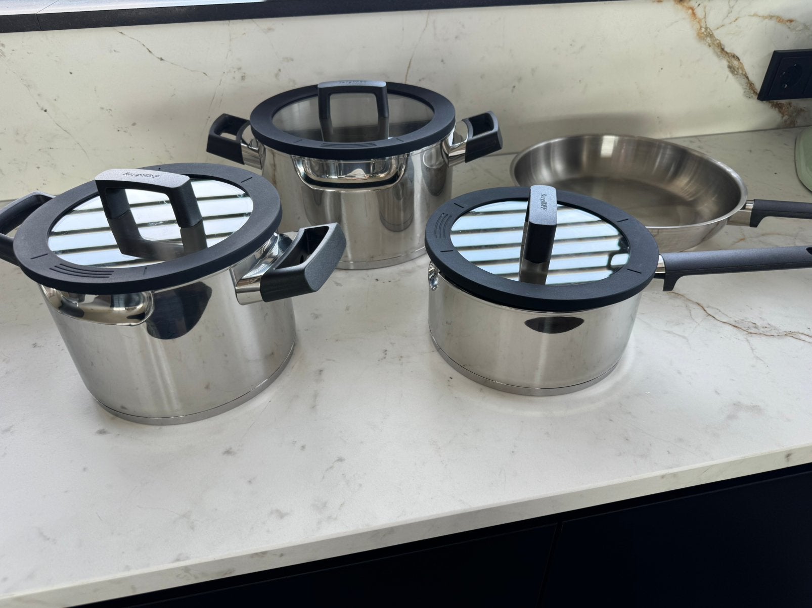 BergHOFF Uqonic Downdraft Pannenset - 7-delig, Ophalen, Inductieplaat, Pannenset, Zo goed als nieuw