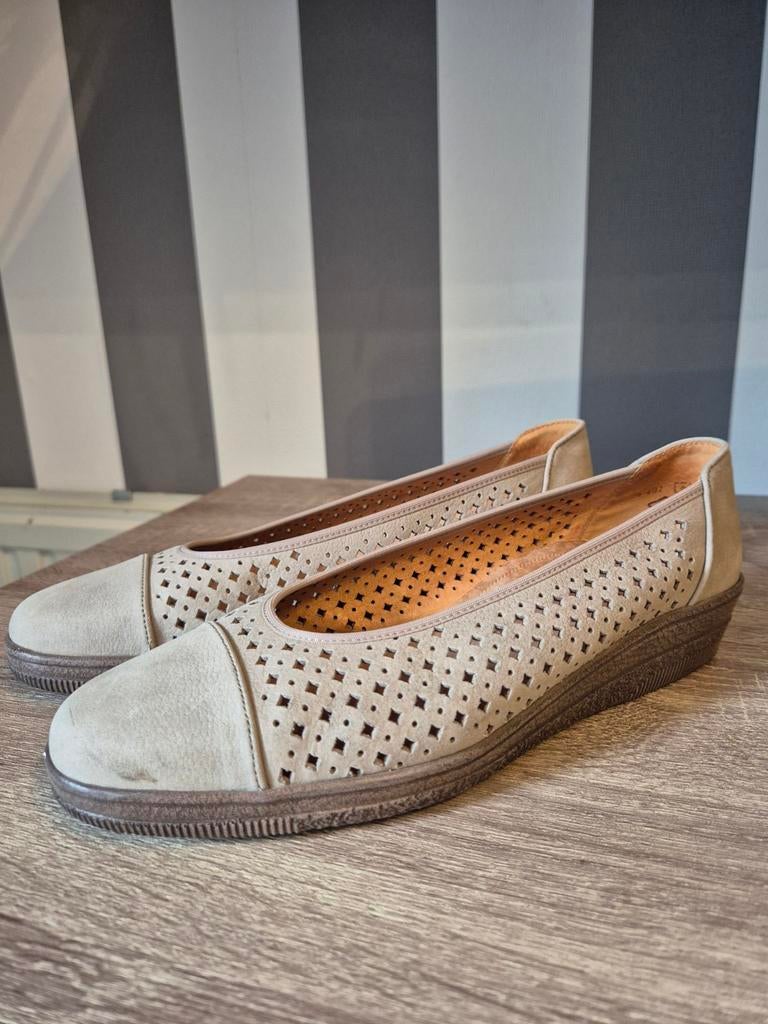Gabor Ballerina's - Maat 39 - Beige - Zo goed als nieuw, Beige, Gabor, Zo goed als nieuw, Ballerina's