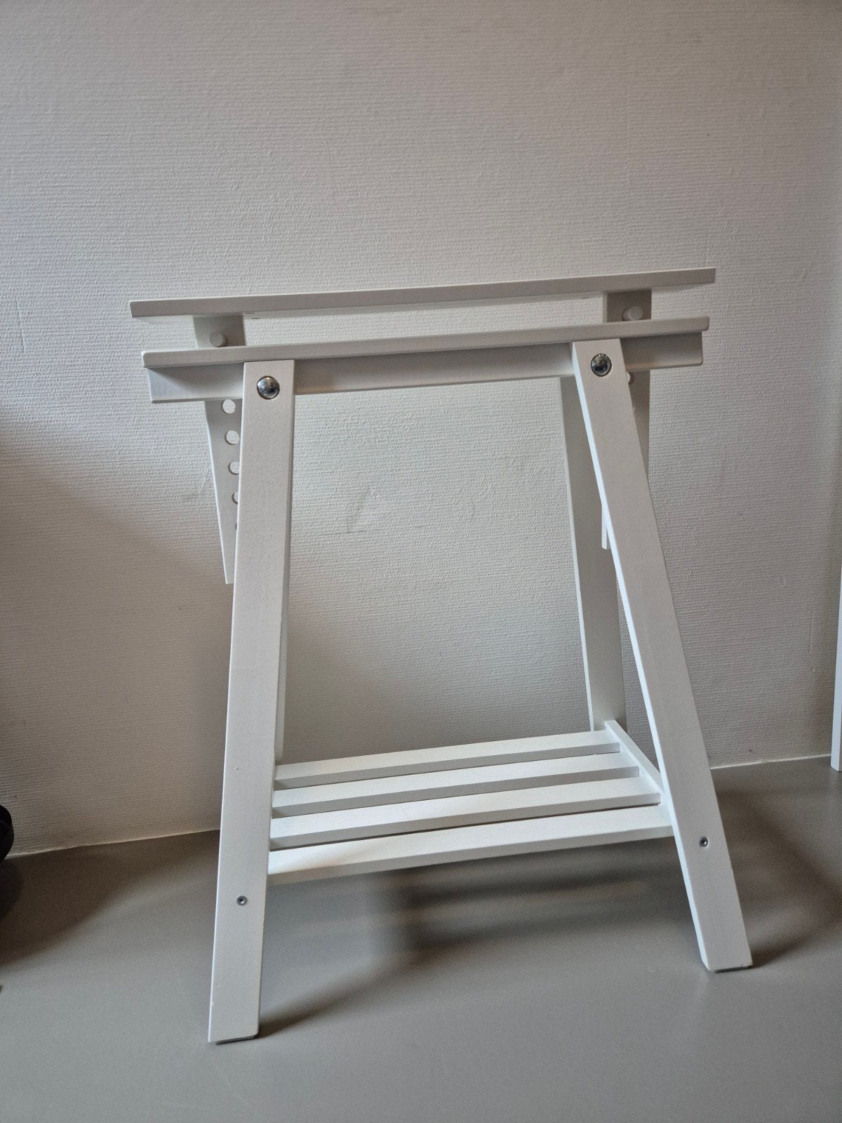 IKEA MITTBACK schraag - wit, verstelbaar, Ophalen, Overige typen, Gebruikt, In hoogte verstelbaar