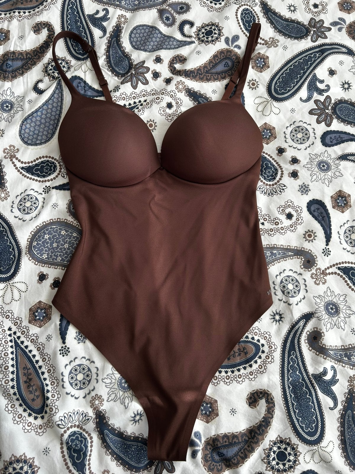 Skims ultimate push up string body, Ophalen of Verzenden, Zo goed als nieuw