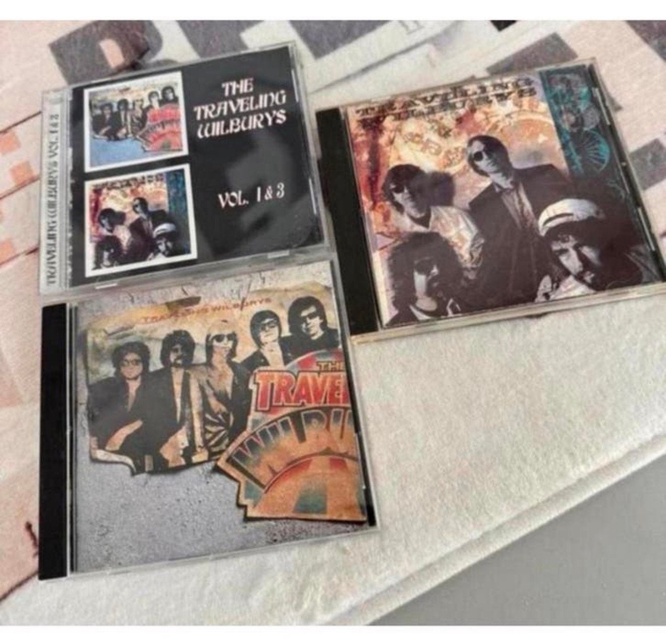 3 Cd cds - The traveling Wilburys 1, 2, vol 1 & 3 origineel, Ophalen of Verzenden, Zo goed als nieuw