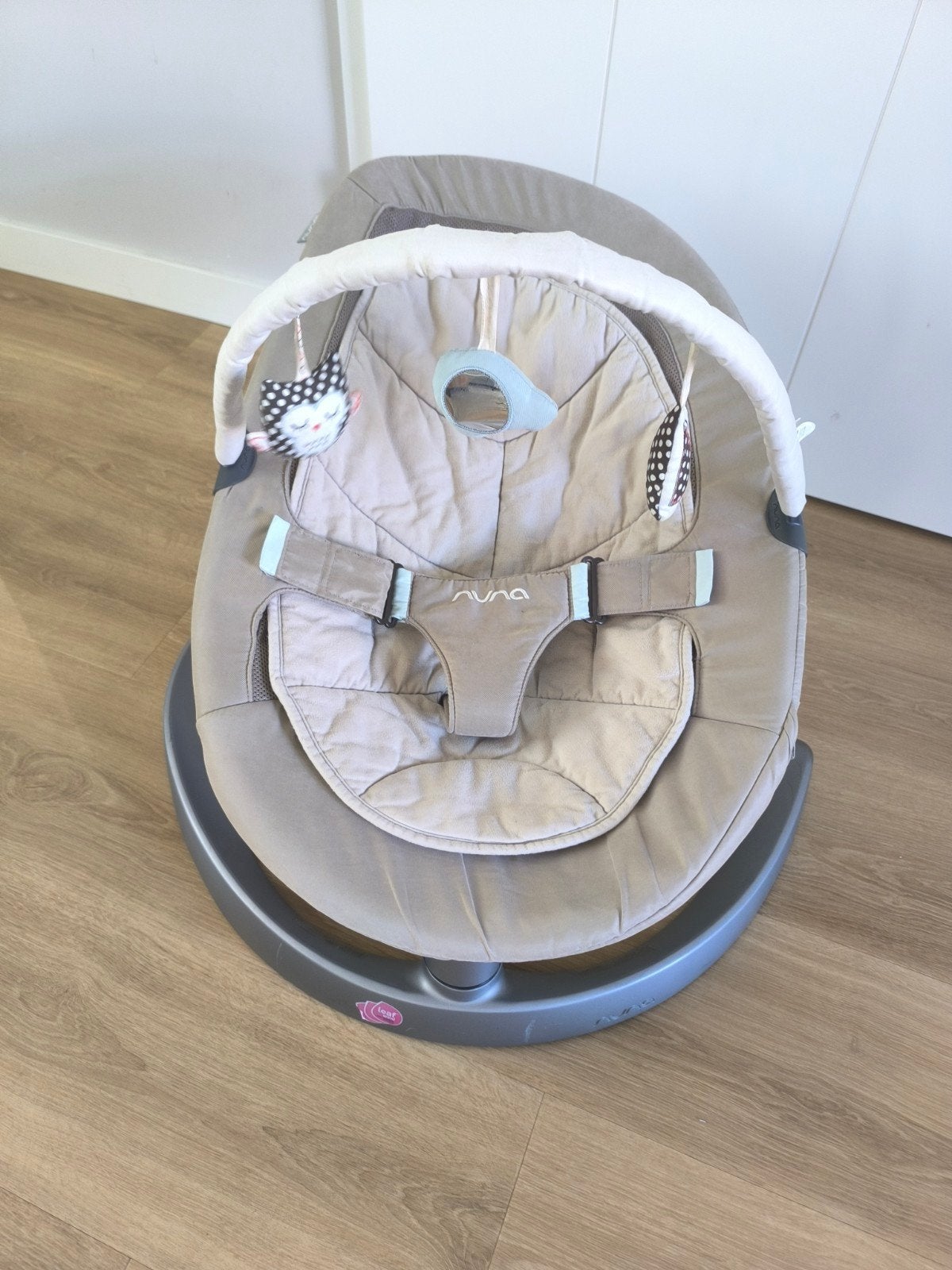 Nuna Leaf Grow wipstoel met speelboog, Kinderen en Baby's, Ophalen of Verzenden, Zo goed als nieuw
