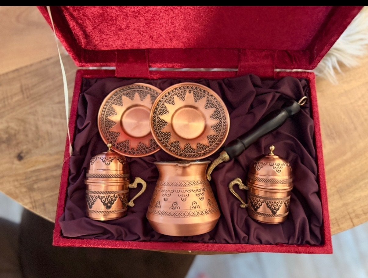 Turkse koffieset diyanet  - Koperen koffiepot met 2 kopjes, Overige typen, Nieuw, Ophalen of Verzenden, Metaal