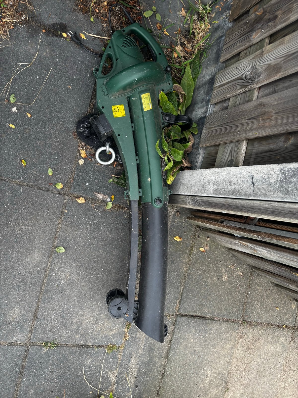 Elektrische bladblazer/bladzuiger, Tuin en Terras, Ophalen, Gebruikt, Handgedragen, Met versnipperfunctie