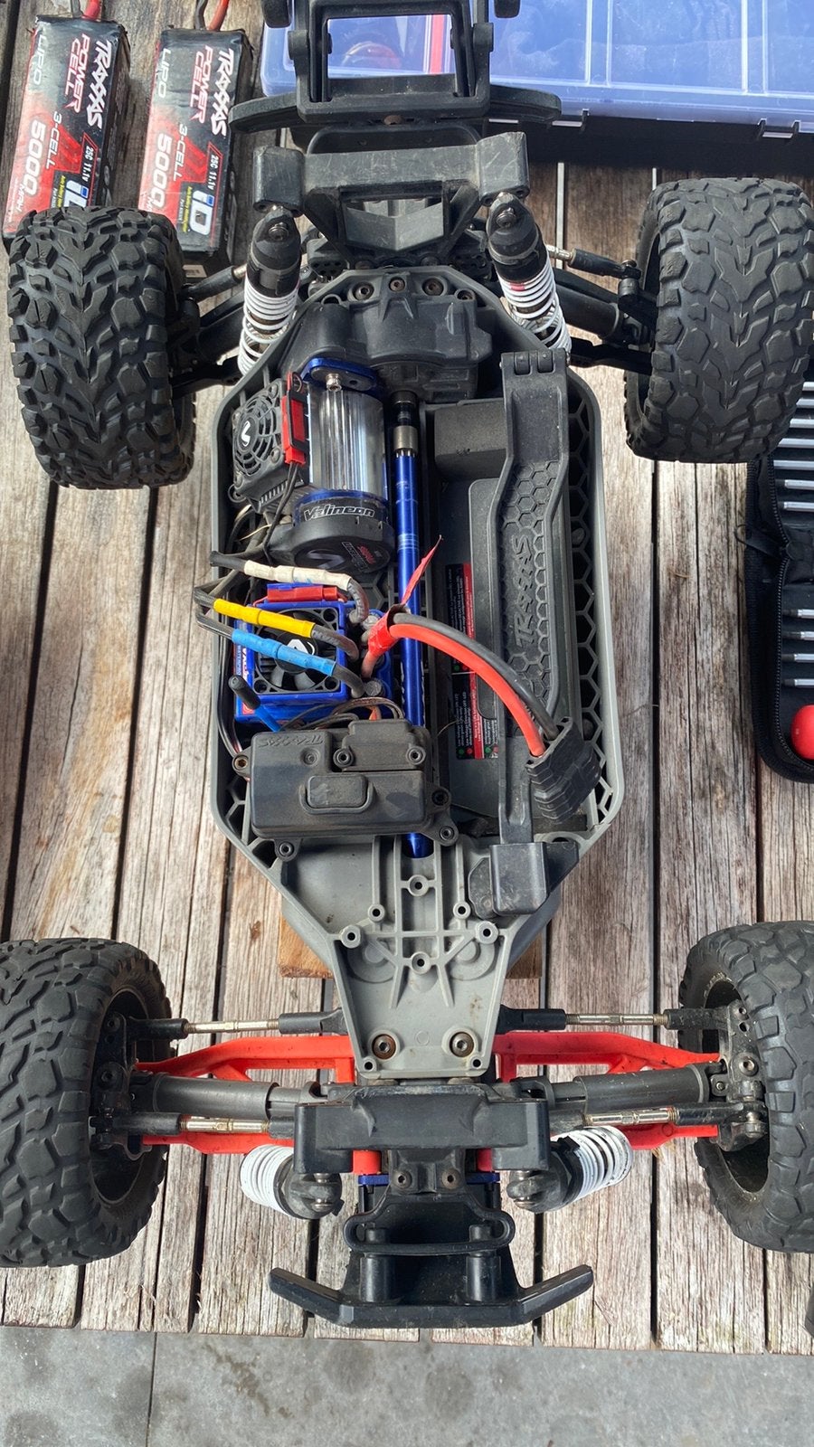 Zeer nette Traxxas Rustler 4x4vxl, Auto offroad, Zo goed als nieuw, RTR (Ready to Run), Overige schalen