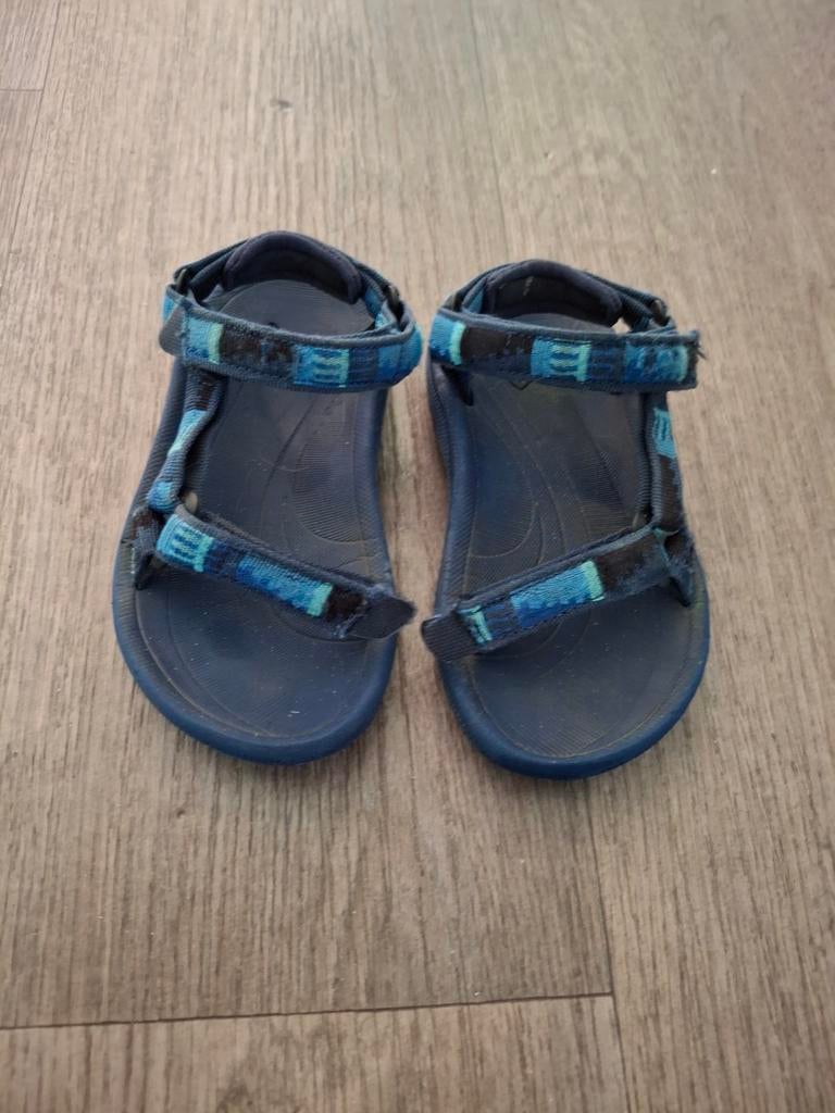 Teva sandalen maat 28 - goede staat, Kinderen en Baby's, Kinderkleding | Schoenen en Sokken, Gebruikt, Jongen of Meisje, Overige typen