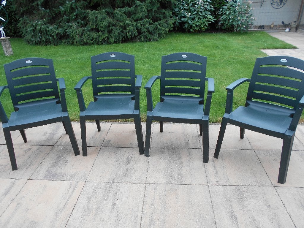 4 Tuinstoelen merk Hartman, Ophalen, Zo goed als nieuw, Kunststof, Stapelbaar