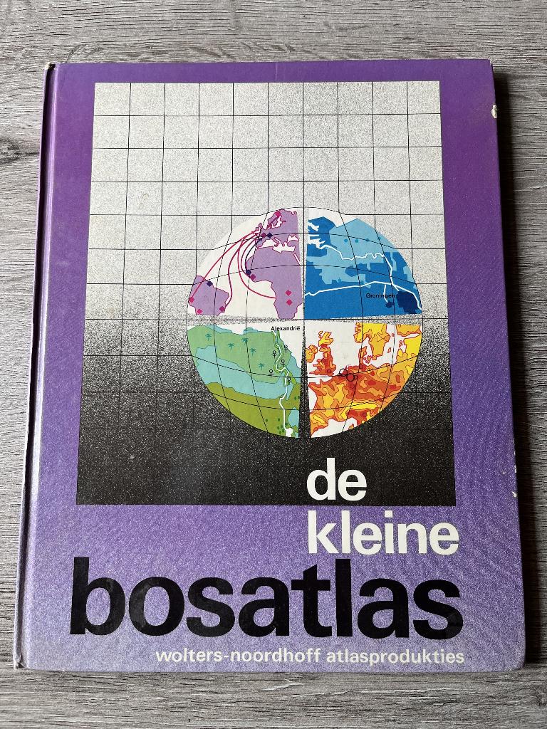 Boek De kleine bosatlas, Boeken, Gelezen, Bosatlas, 2000 tot heden, Wolters-Noordhoff