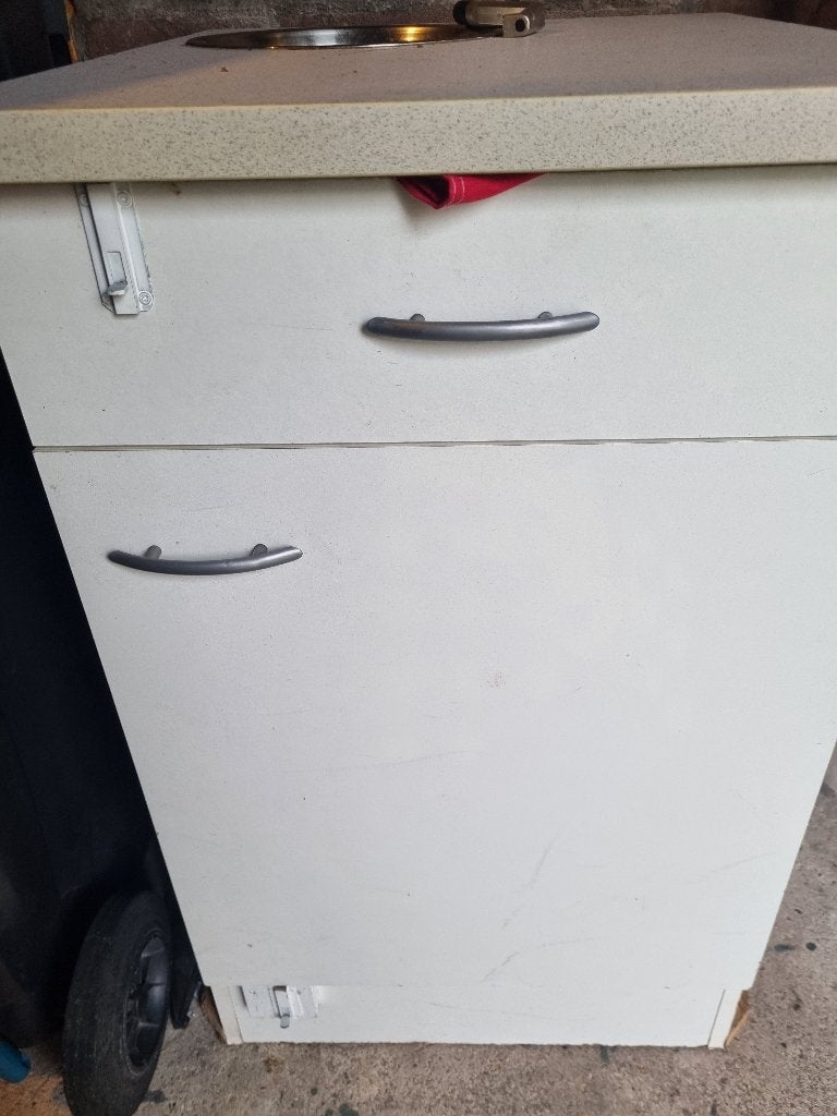 kastje met wastafel voor camper, Ophalen