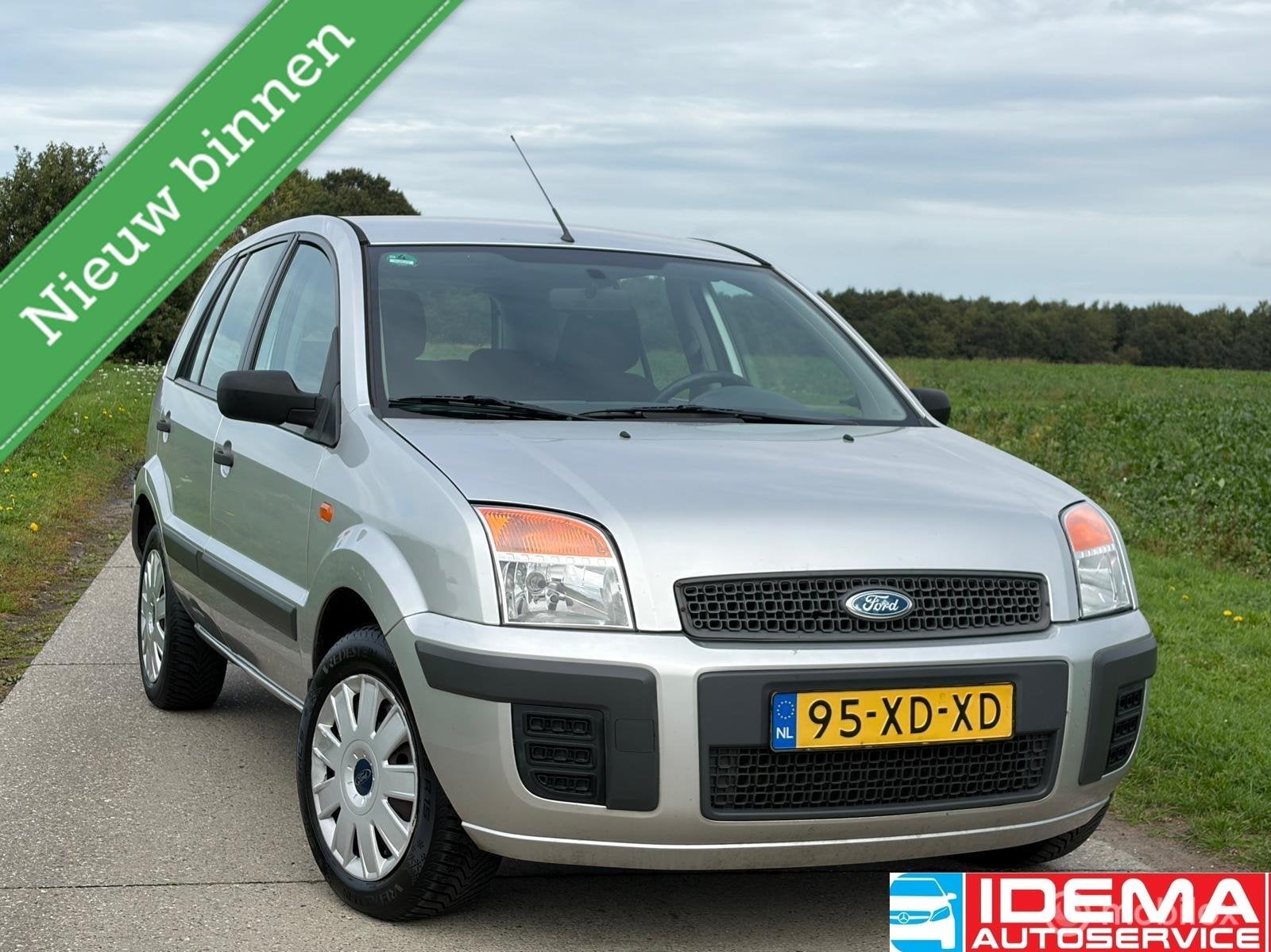 Ford Fusion 1.4-16V Champion Nieuwe apk! en beurtje, Auto's, Voorwielaandrijving, 15 km/l, Gebruikt, 49 €/maand