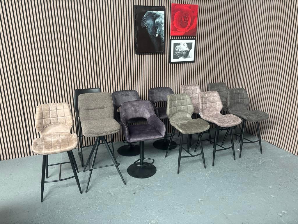 BEZORGEN MOGELIJK diverse barkrukken nieuw showroom