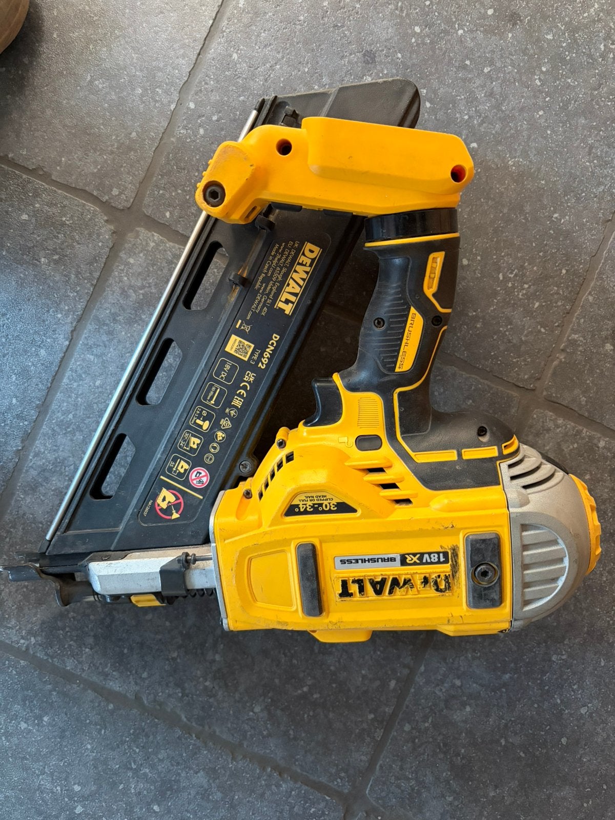 Dewalt constructie tacker, Ophalen of Verzenden, Zo goed als nieuw