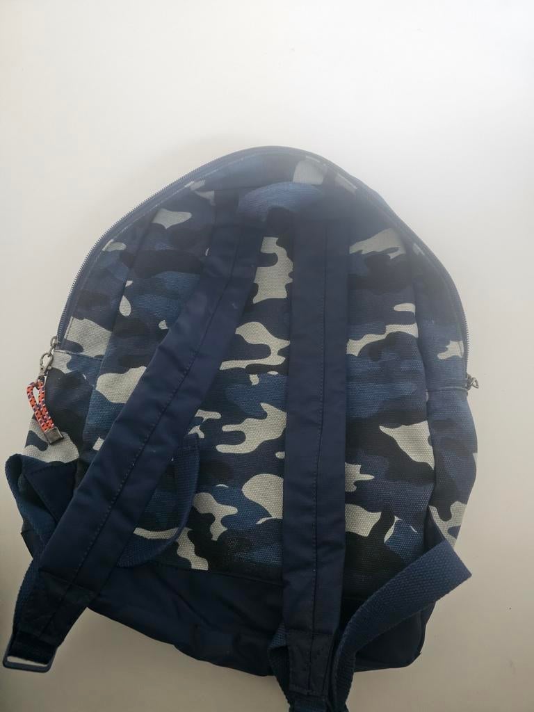 Tommy Hilfiger kinderrugzak - Nieuwstaat, Overige merken, Minder dan 30 cm, Ophalen of Verzenden, Minder dan 25 cm