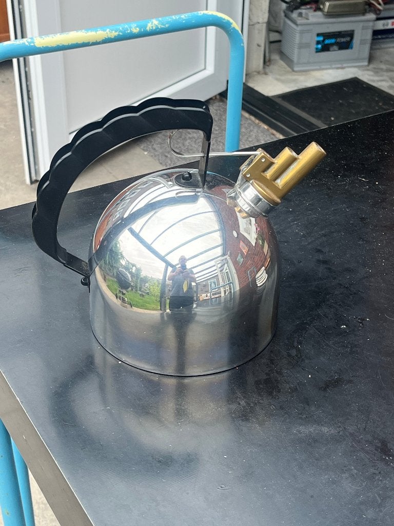 9091 fluitketl van Alessi, Overige typen, Ophalen of Verzenden, Zo goed als nieuw, Metaal