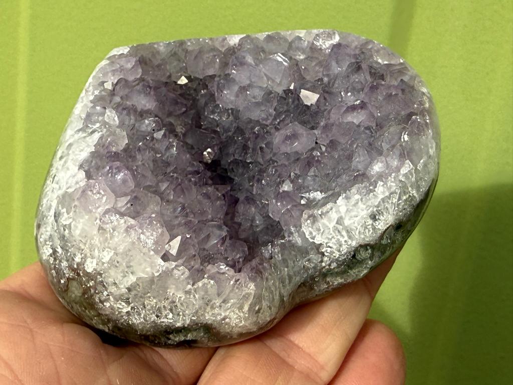 Amethist Agaat hart mineralen, Verzamelen, Mineralen en Fossielen, Ophalen of Verzenden, Mineraal