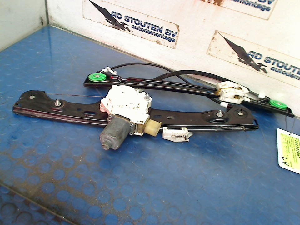 Raammechaniek Elek Links Voor BMW 3 serie (E90) 996624101, Gebruikt, Petuelring 130, München 80809, , Duitsland, BMW, Bayerische Motoren Werke AG