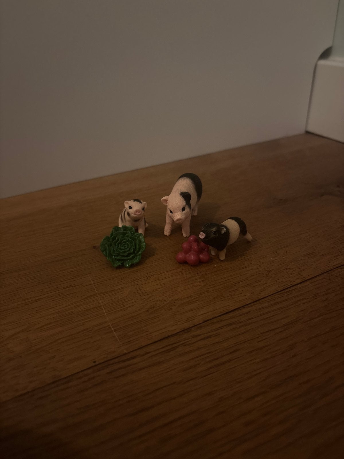 Miniatuur varkentjes speelgoed set, Ophalen of Verzenden, Gebruikt