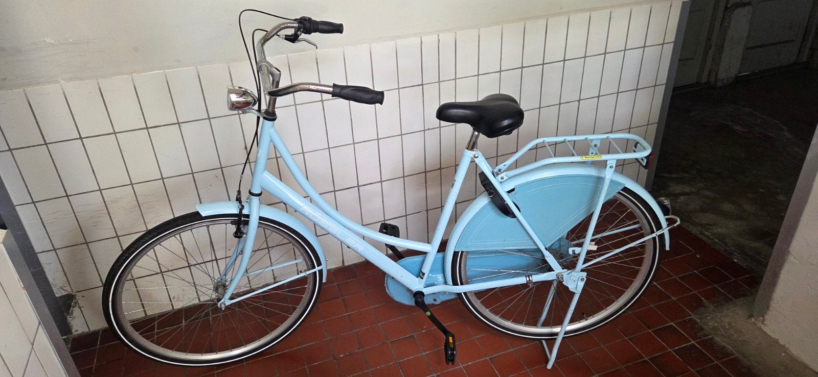 Opknapper: leuke blauwe stadsfiets, 3 versnellingen, Ophalen, Terugtraprem, Versnellingen, Rössler