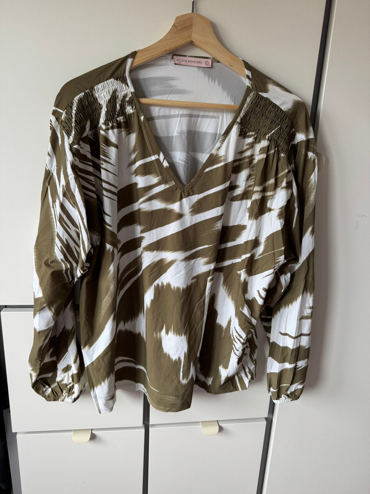 Studio Anneloes Noelle fading top L, Maat 42/44 (L), Ophalen of Verzenden, Zo goed als nieuw, Lange mouw