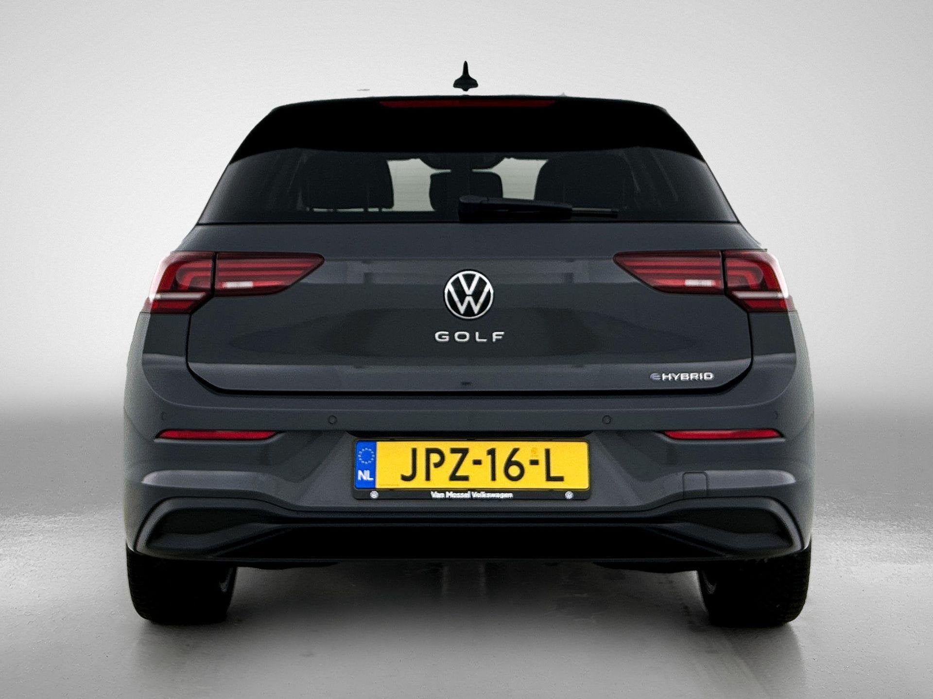 Volkswagen Golf 1.5 eTSI Life Edition 204 PK | Automaat | Na, Auto's, 12 maanden, Stof, 1498 cc, Euro 6