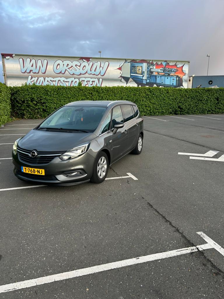 Opel Zafira 1.4 Turbo 140pk Aut. 2017 Grijs, 1550 kg, Euro 6, 7 stoelen, Zafira