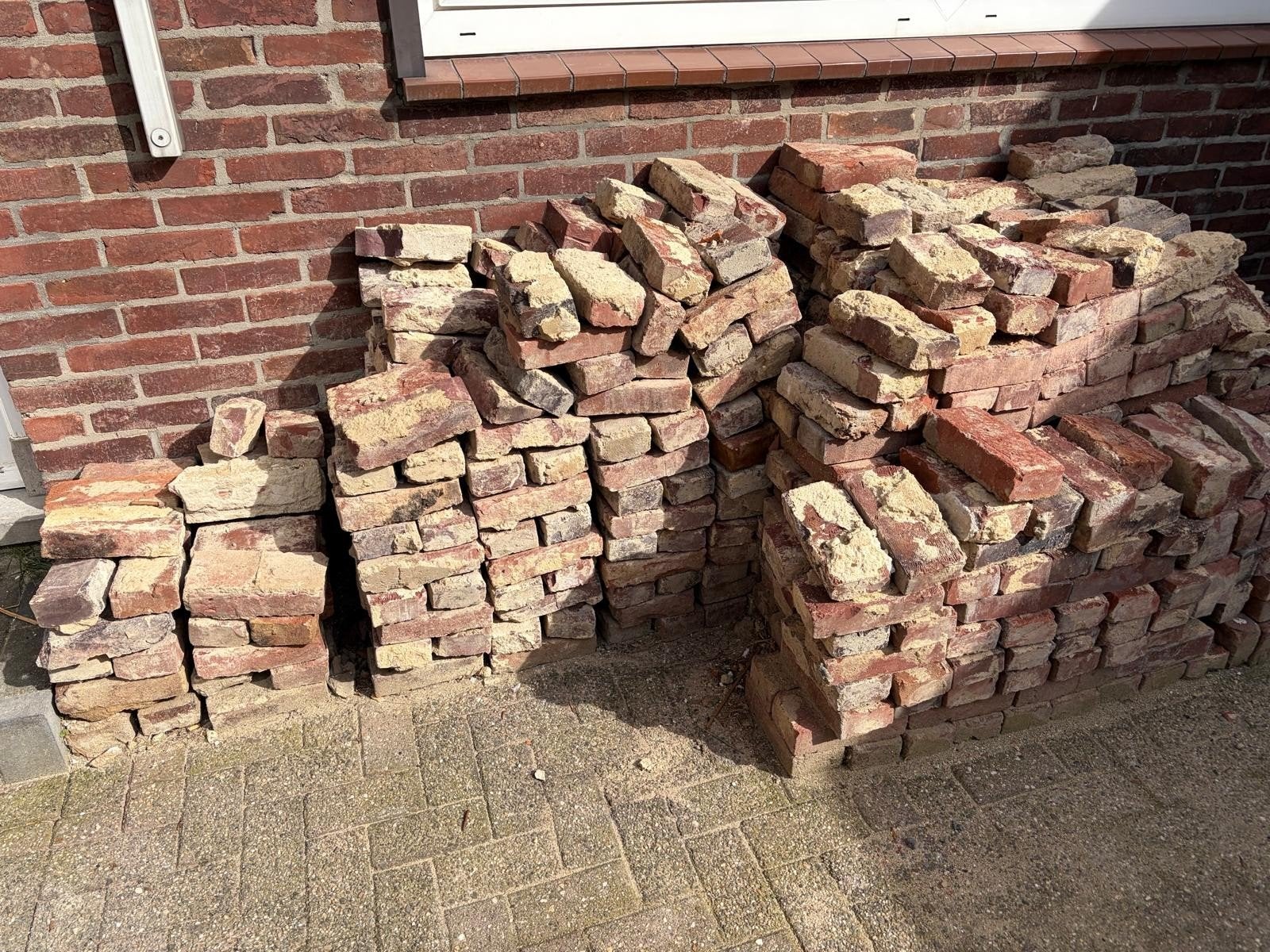 bakstenen ongeveer 600, Ophalen, Beton, Klinkers