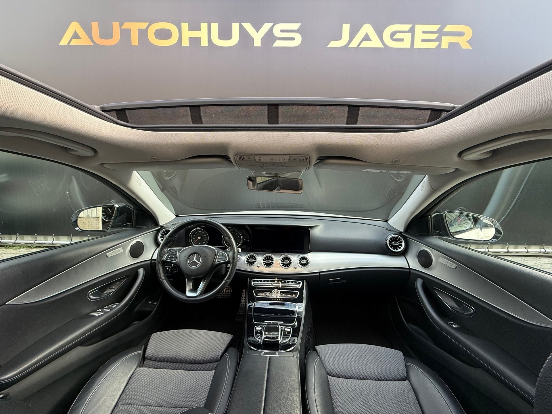 Mercedes-Benz E-klasse 350 e Business Solution AMG Pano Trek, Automaat, Achterwielaandrijving, Gebruikt, Leder en Stof