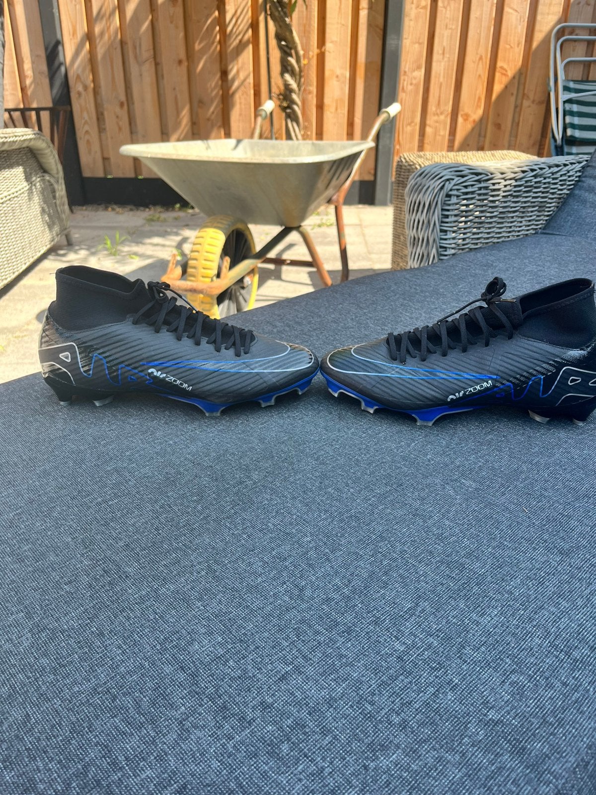 Voetbalschoenen, Ophalen, Zo goed als nieuw