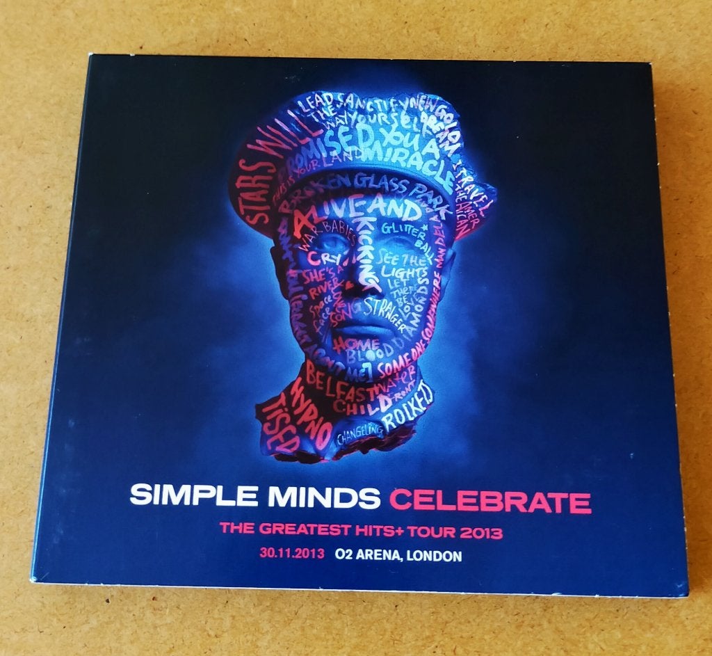 Simple Minds - Celebrate The Greatest Hits + Tour 2013 2CD, Cd's en Dvd's, Ophalen of Verzenden, Zo goed als nieuw, Poprock