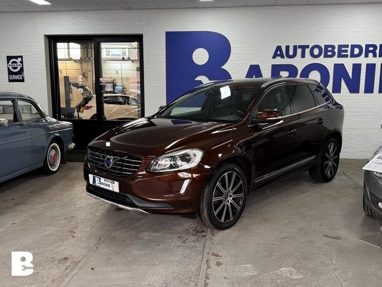 Volvo XC60 2.0 T5 FWD Summum, vol opties, 15 km/l, Gebruikt, 4 cilinders, 1622 kg