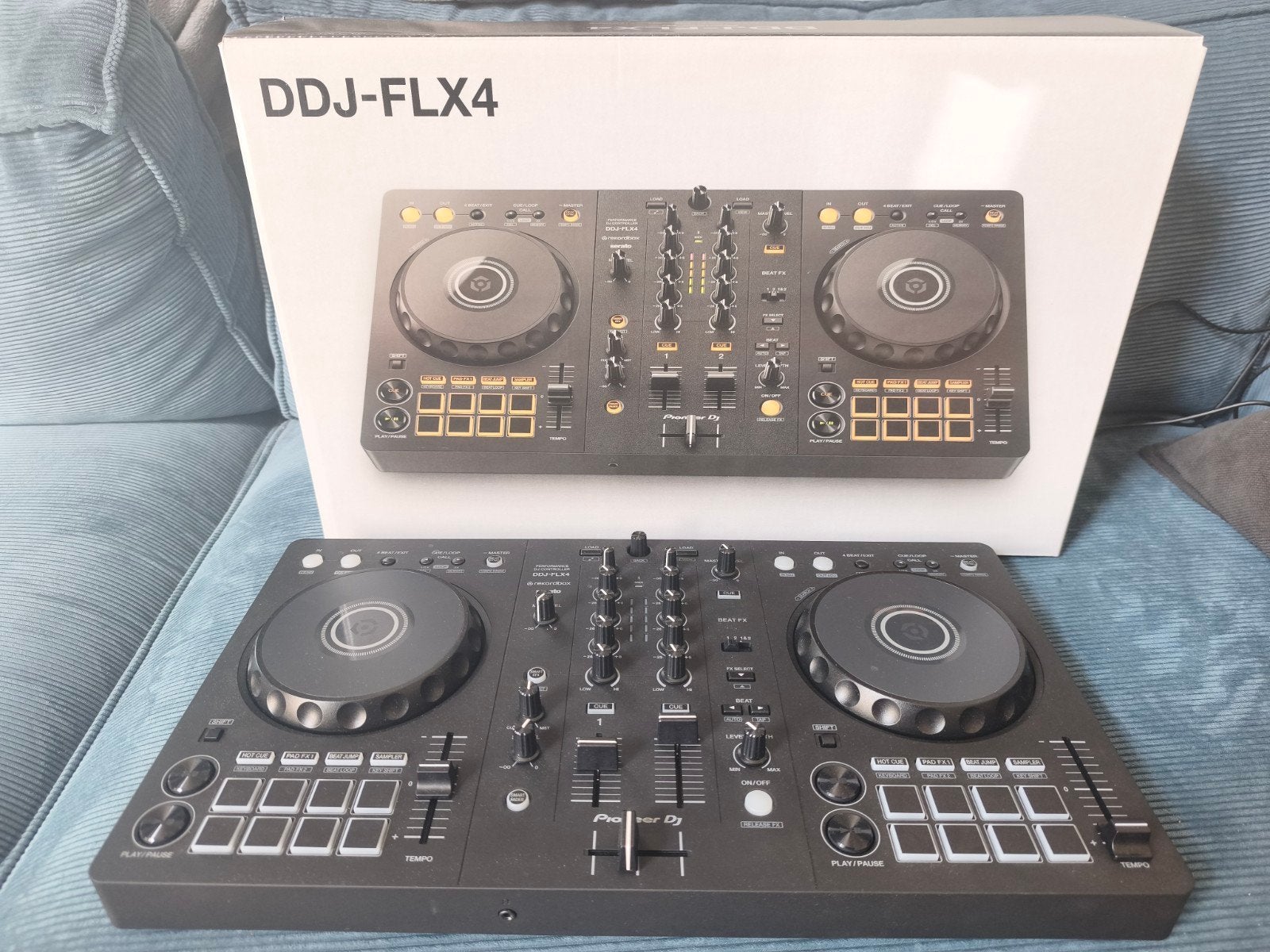 Pioneer DJ DDJ-FLX4 2-kanaals DJ-controller Zwart, Ophalen of Verzenden, Zo goed als nieuw, Pioneer