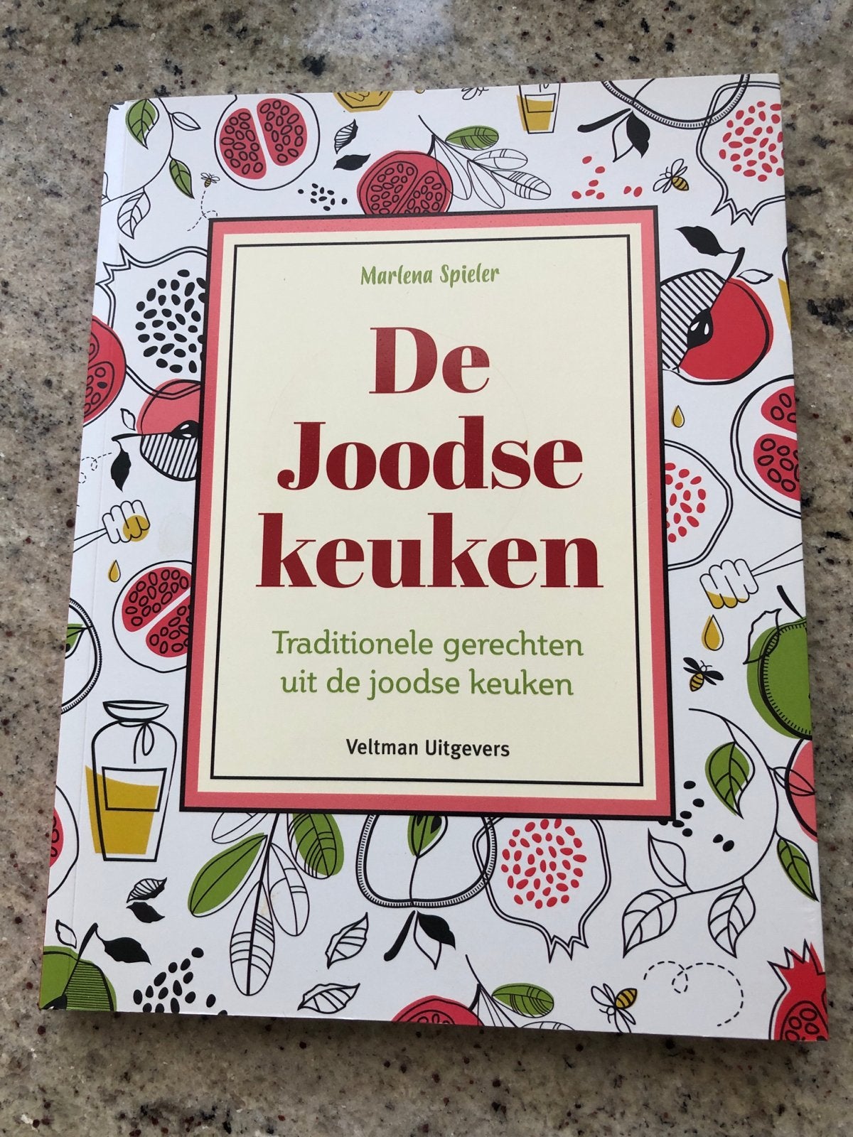 De Joodse Keuken - Traditionele Gerechten, Ophalen, Zo goed als nieuw, Overige gebieden, Hoofdgerechten